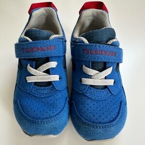 Toddler sneakers